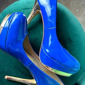 Zigi’s Soho Platform heels blue and gold. Sz 8